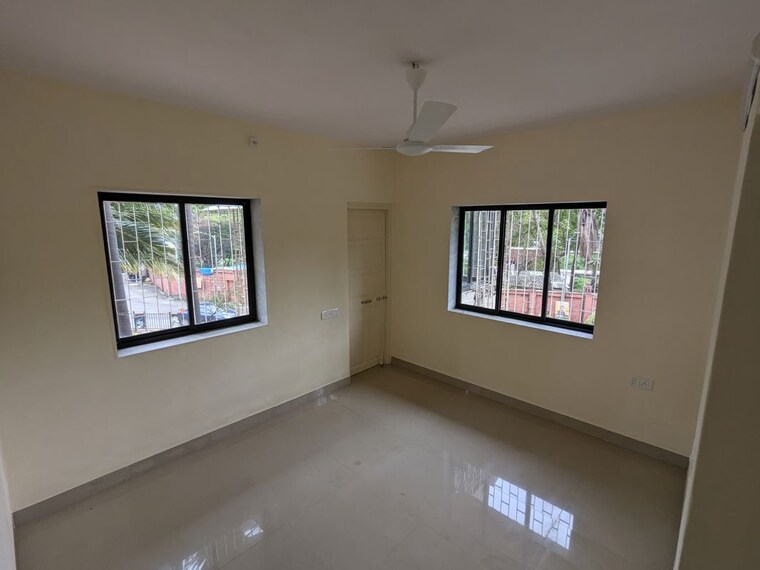 Room, nahars-everest 2 Bedroom 750 Sq.Ft. Apartment In Versova Mumbai 10534569