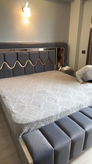 Bedroom in 2 BHK Builder Floor at Saket – for Rent