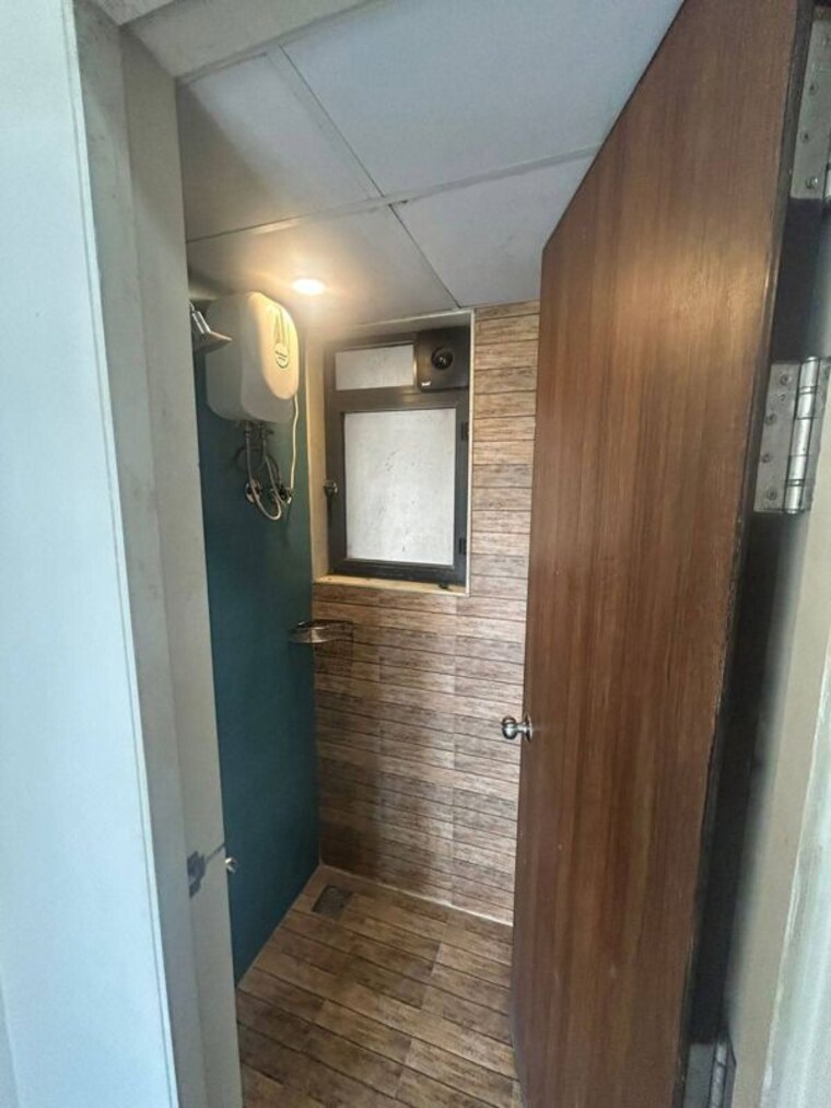Bathroom, lodha-quality-home-tower-5 1 Bedroom 500 Sq.Ft. Apartment In Majiwada Thane 10534580