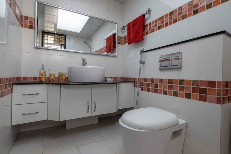 Bathroom, brahma-suncity 3.5 Bedroom 1530 Sq.Ft. Apartment In Wadgaon Sheri Pune 10534601