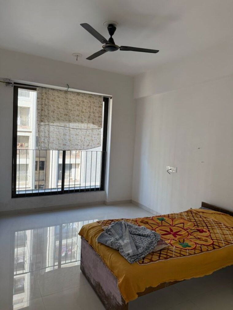 Bedroom, zundal 3 Bedroom 1500 Sq.Ft. Apartment In Zundal Ahmedabad 10534593