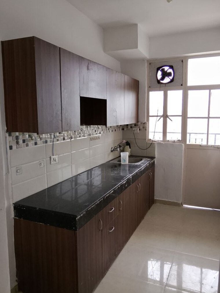 Kitchen, signature-global-solera-2 2 Bedroom 620 Sq.Ft. Apartment In Sector 107 Gurgaon 10534603