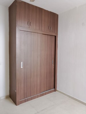Room in 2 BHK Apartment at Signature Global Solera 2, Sector 107 – for Rent