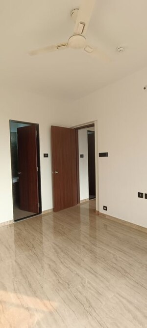 Room in 2 BHK Apartment at VTP Beaumonde, Kharadi – for Rent