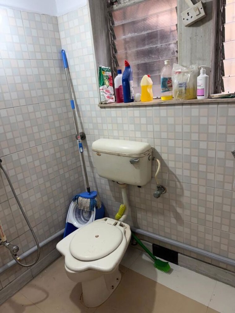 Bathroom, sea-glimpse-andheri 1 Bedroom 430 Sq.Ft. Apartment In Andheri West Mumbai 10534620