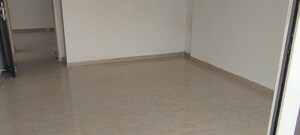 Room in 2 BHK Apartment at JP Decks, Goregaon East – for Rent