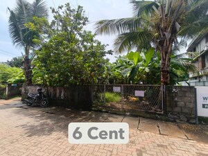  Land For Rent in Vyttila
