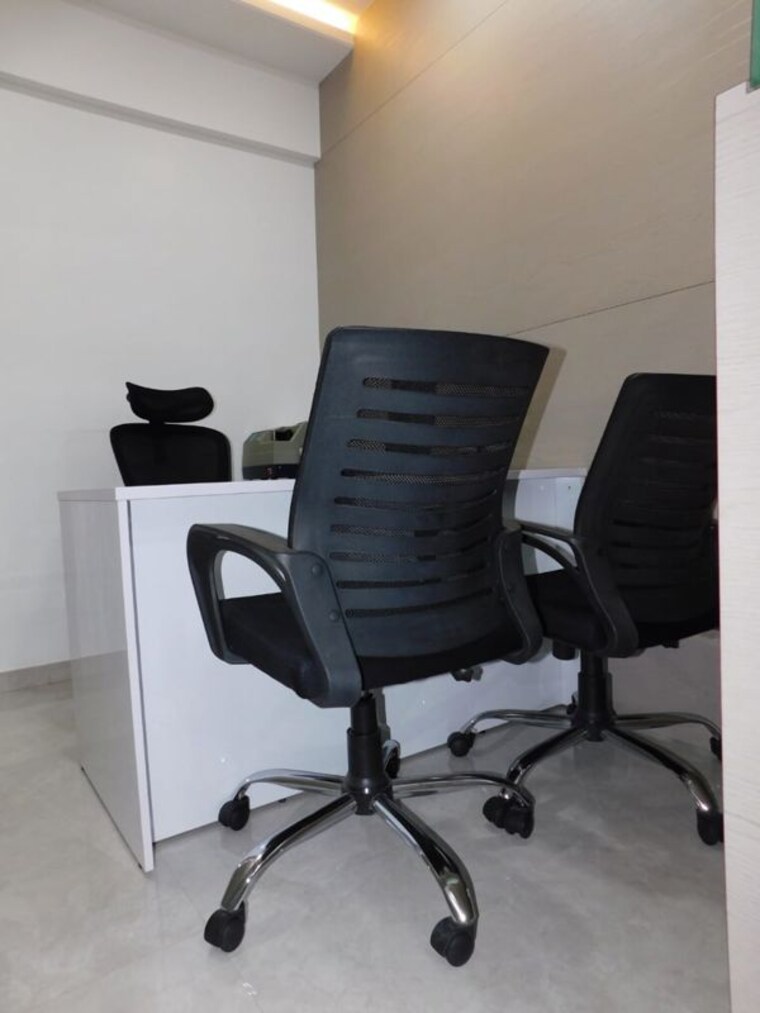 Team Area, sion Commercial Office Space 700 Sq.Ft. In Sion Mumbai 10534673
