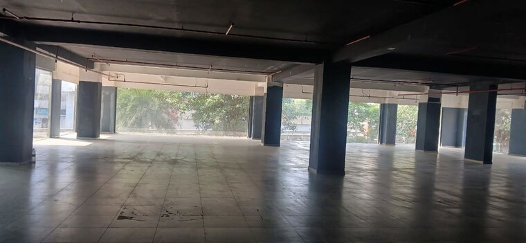 Room, chembur Commercial Showroom 3000 Sq.Ft. In Chembur Mumbai 10534696