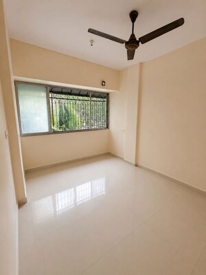 2 BHK Apartment For Rent in Versova Manish CHS, Andheri West