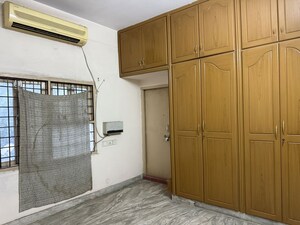 Room in 2 BHK Apartment at Raghavendra Colony – for Sale