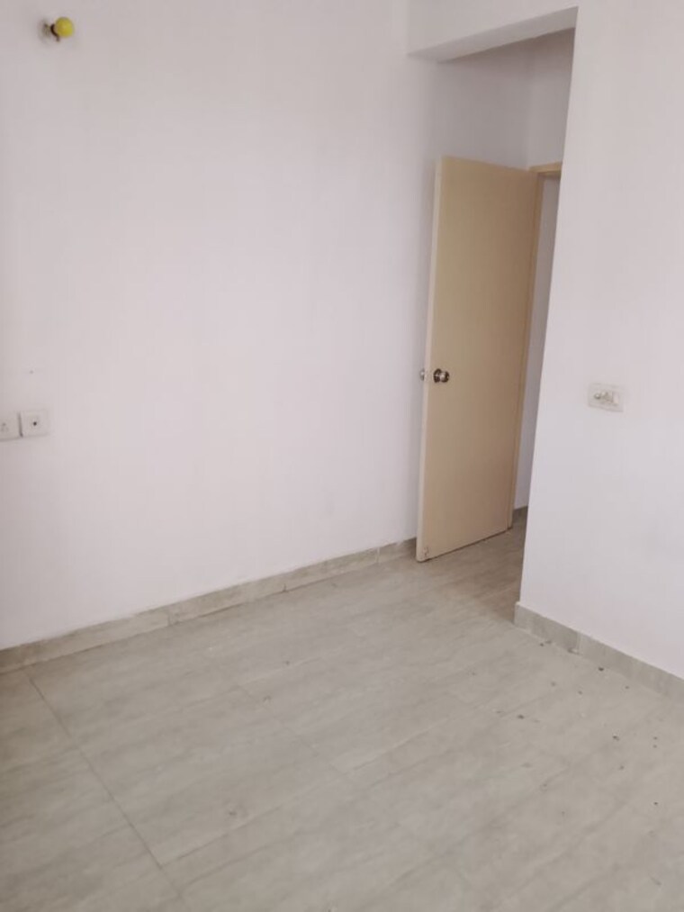 Room, signature-global-solera-2 2 Bedroom 620 Sq.Ft. Apartment In Sector 107 Gurgaon 10534750