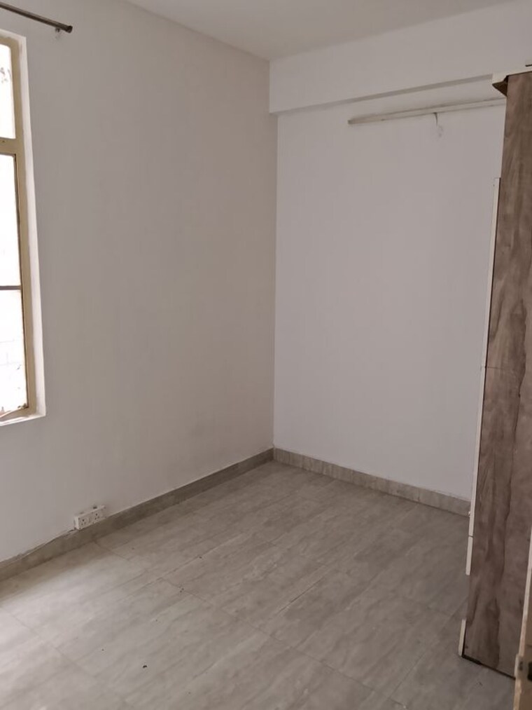 Room, signature-global-solera-2 2 Bedroom 620 Sq.Ft. Apartment In Sector 107 Gurgaon 10534750