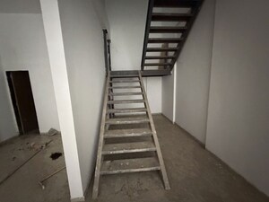 Staircase in  Showroom at Thane West – for Rent