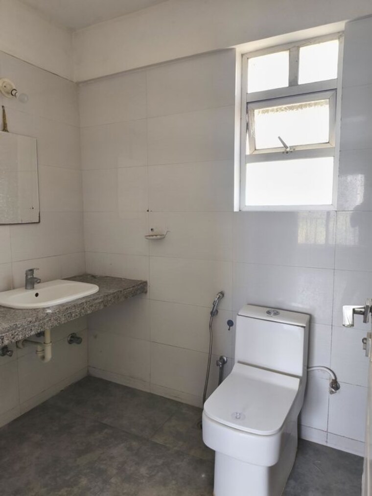 Bathroom, vascon-forest-county 3.5 Bedroom 1850 Sq.Ft. Apartment In Kharadi Pune 10534758