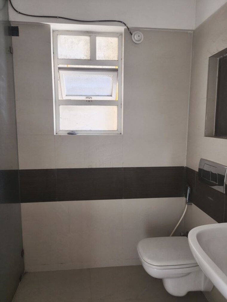 Bathroom, vascon-forest-county 2 Bedroom 1220 Sq.Ft. Apartment In Kharadi Pune 10534724