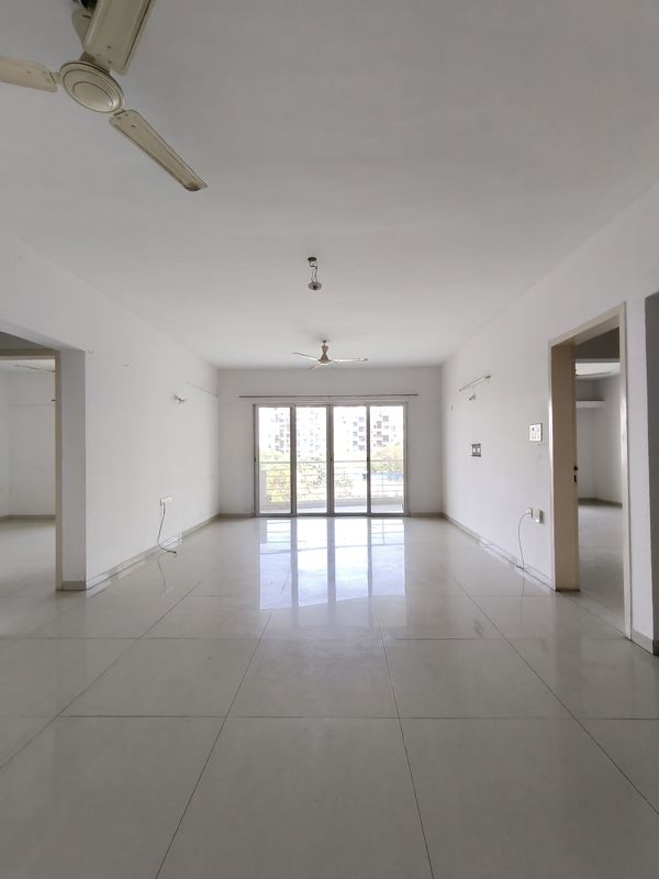 3.5 BHK + Servant Room 1800 Sq.Ft. Apartment in Vascon Forest County