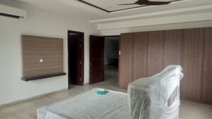 Bedroom in 4 BHK Builder Floor at Jubilee Hills – for Rent