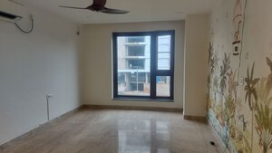 Room in 4 BHK Builder Floor at Jubilee Hills – for Rent