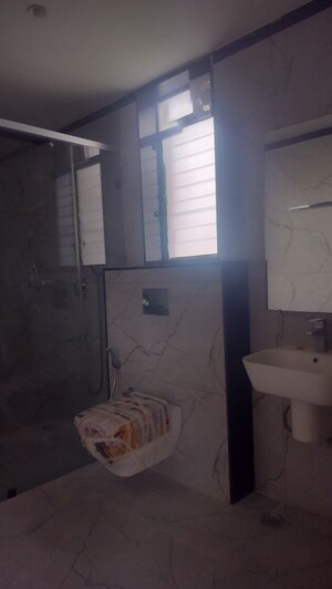 Bathroom in 3 BHK Builder Floor at Madhura Nagar – for Rent