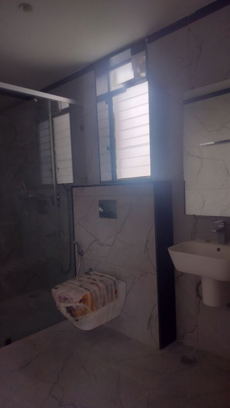 Bathroom, madhura nagar 3 Bedroom 4000 Sq.Ft. Builder Floor In Madhura Nagar Hyderabad 10534822
