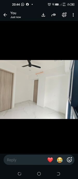 Room in 1 BHK Apartment at Prescon Midtown Bay, Mahim West – for Rent