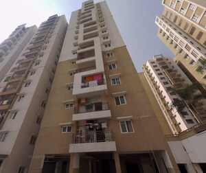  Apartment For Sale in Gangaram