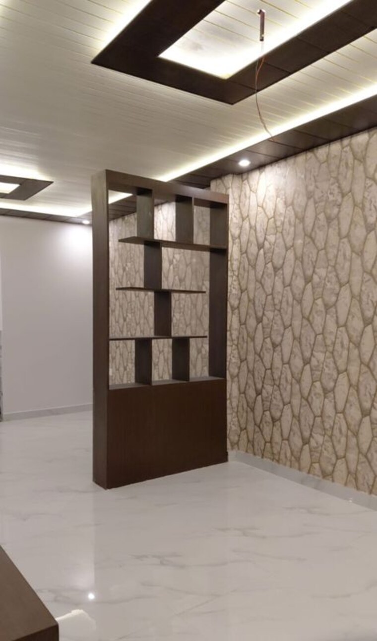 Room, indira nagar 3 Bedroom 1000 Sq.Ft. Villa In Indira Nagar Lucknow 10534870