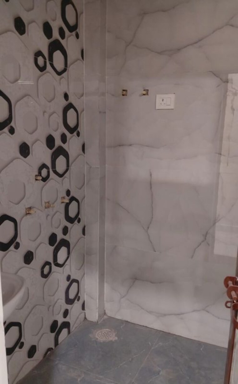Bathroom, indira nagar 3 Bedroom 1000 Sq.Ft. Villa In Indira Nagar Lucknow 10534870