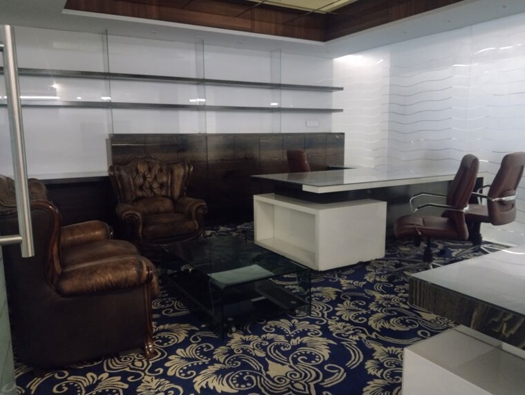 Team Area, sector 7 Commercial Office Space 2500 Sq.Ft. In Sector 7 Chandigarh 10534898
