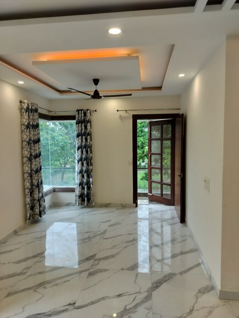 Room, aerocity 3 Bedroom 250 Sq.Ft. Builder Floor In Aerocity Mohali 10535016