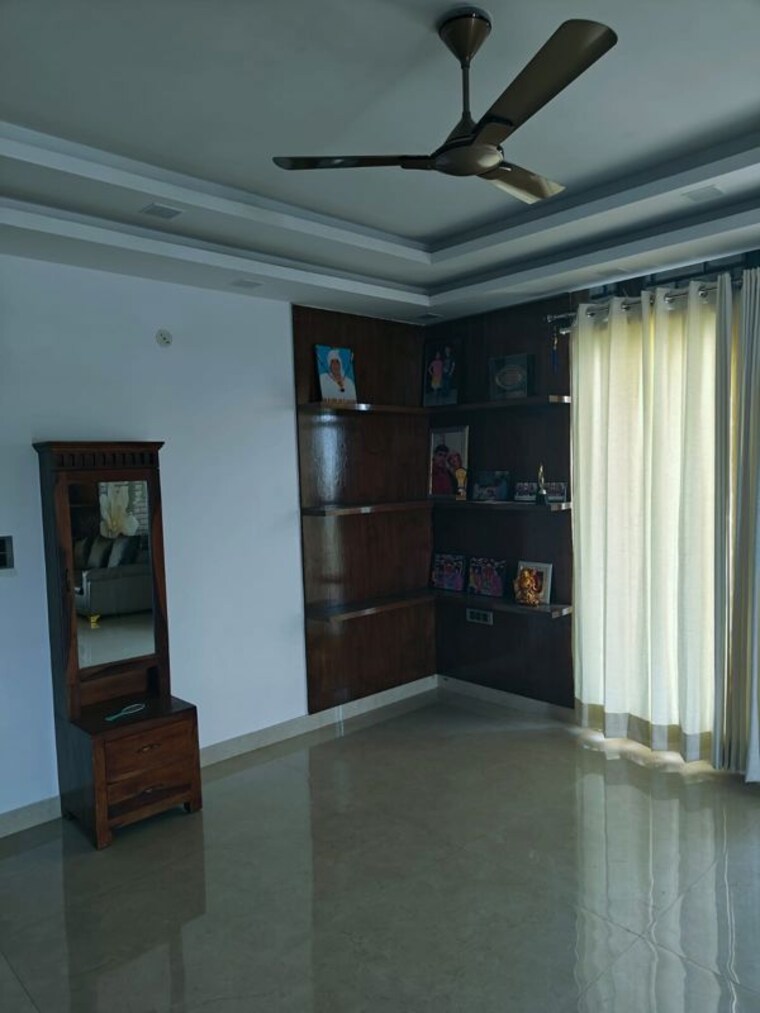 Living Room, green fields colony 4 Bedroom 1800 Sq.Ft. Builder Floor In Green Fields Colony Faridabad 10535012