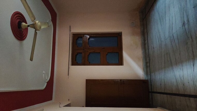 undefined, swaran jayanti puram 6+ Bedroom 200 Sq.Mt. Independent House In Swaran Jayanti Puram Ghaziabad 10535076