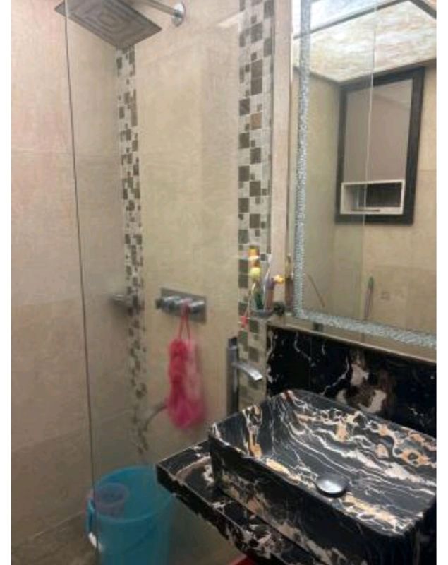 Bathroom, versova 3 Bedroom 1200 Sq.Ft. Apartment In Versova Mumbai 10535082