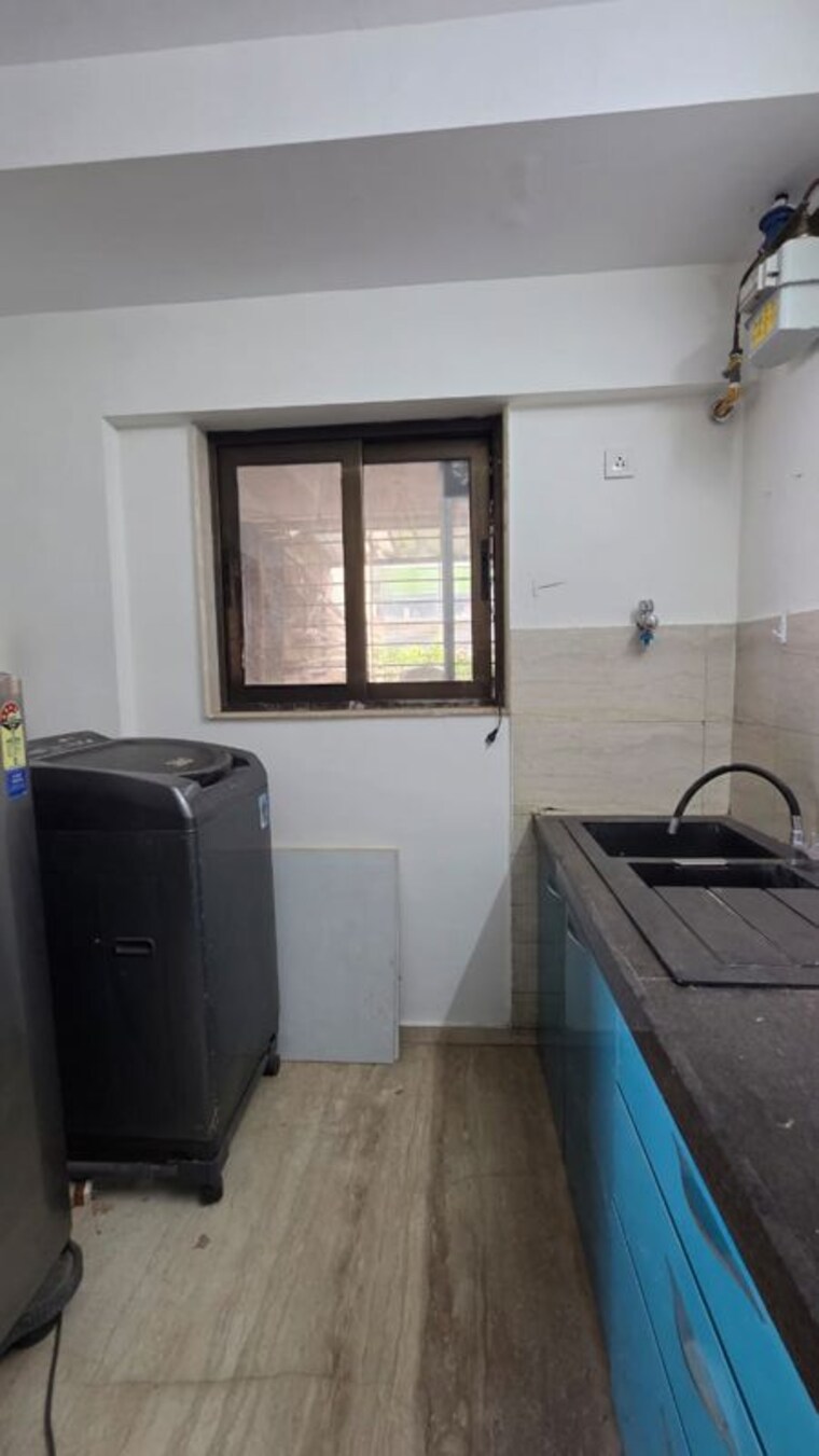 Kitchen, juhu 3 Bedroom 1200 Sq.Ft. Apartment In Juhu Mumbai 10535094
