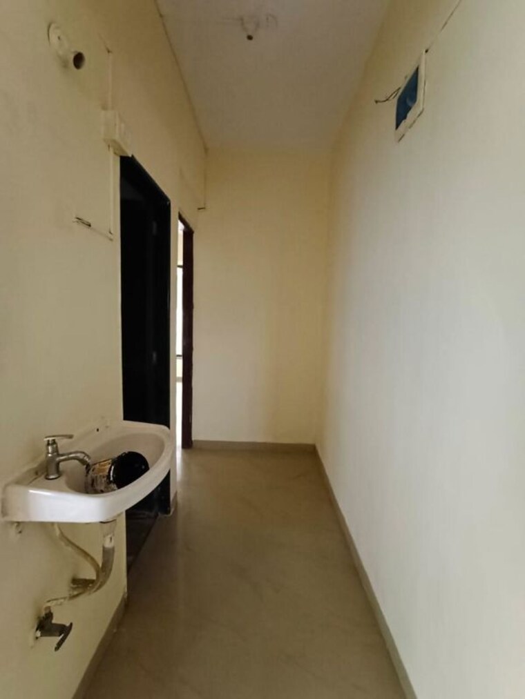 Bathroom, shraddha-valencia 1 Bedroom 550 Sq.Ft. Apartment In Kanjur Village Mumbai 10355181