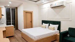 1 BHK Builder Floor For Rent in Sector 30