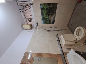 Attached Bathroom in 4 BHK Independent House at Jp Nagar – for Rent