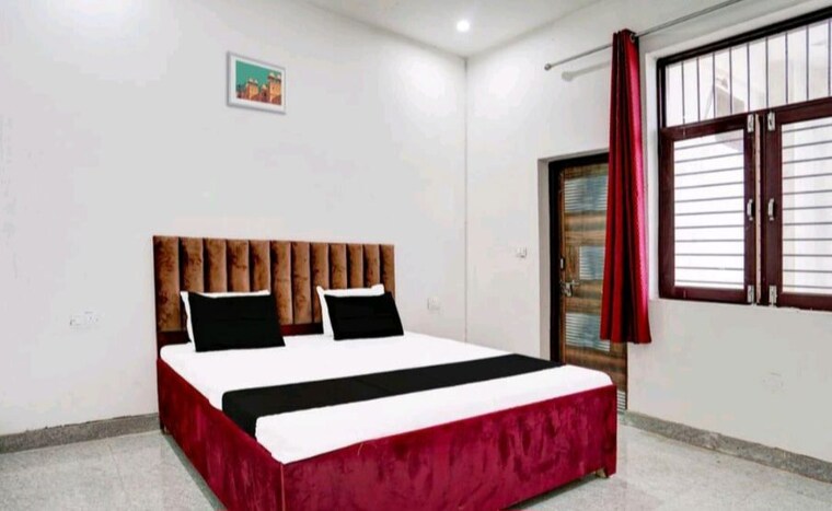 Bedroom, migsun-twiinz 1 RK 200 Sq.Mt. Builder Floor In Eta Ii Greater Noida Greater Noida 10535136