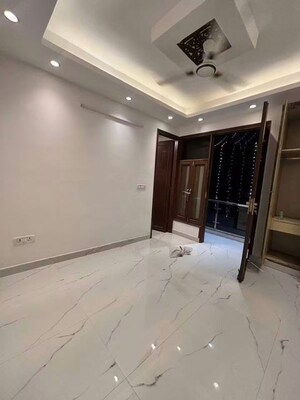 2 BHK Builder Floor For Rent in Chattarpur