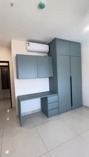 Bathroom in 3.5 BHK Apartment at Prestige Tranquil, Kokapet – for Rent