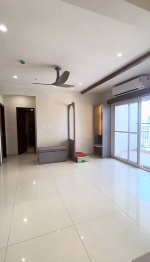 Room in 3.5 BHK Apartment at Prestige Tranquil, Kokapet – for Rent