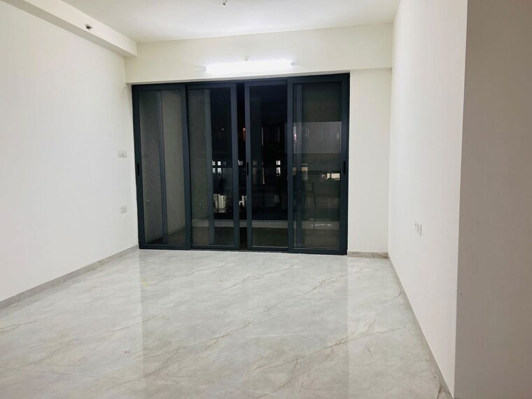 Room, silver-icon-tathawade 1 Bedroom 550 Sq.Ft. Apartment In Tathawade Pune 10535169