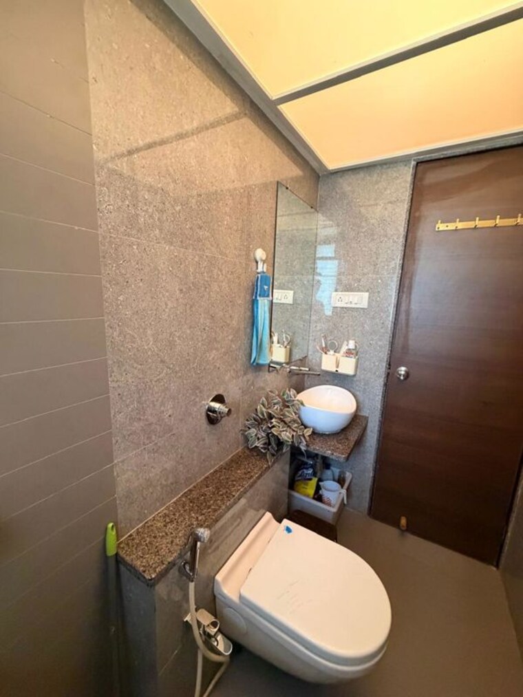 Bathroom, veena-serenity 2 Bedroom 650 Sq.Ft. Apartment In Chembur Mumbai 10535175