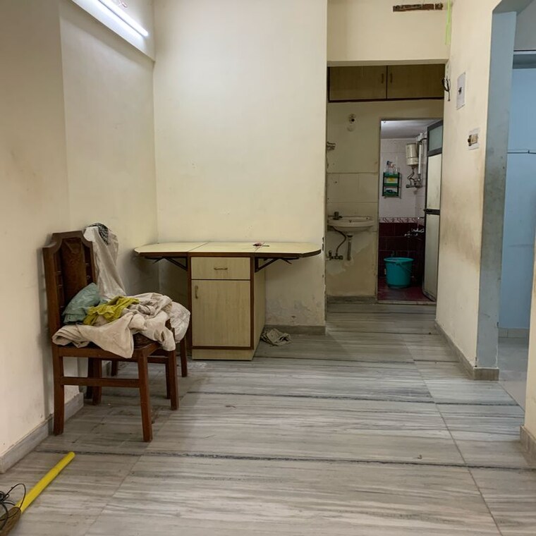  Parking, lake-view-chs-borivali 1 Bedroom 460 Sq.Ft. Apartment In Chikoowadi Mumbai 10535194