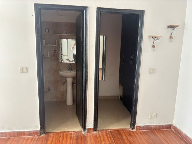 Room, nirala-estate 2 Bedroom 955 Sq.Ft. Apartment In Tech Zone 4 Greater Noida Greater Noida 10535200