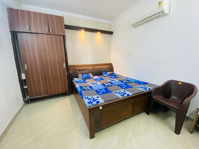 Bedroom, maya-green-lotus-saksham 2 Bedroom 1650 Sq.Ft. Apartment In International Airport Road Zirakpur 10535205