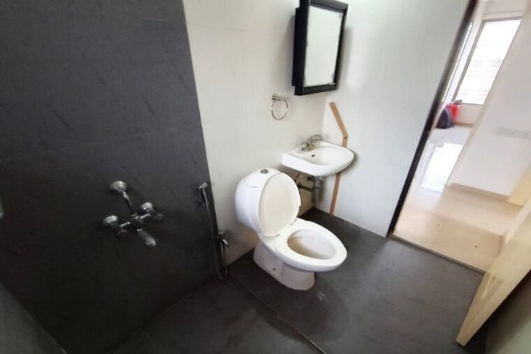 Bathroom, gulmohar-renaissance 2 Bedroom 1075 Sq.Ft. Apartment In Wagholi Pune 10535201