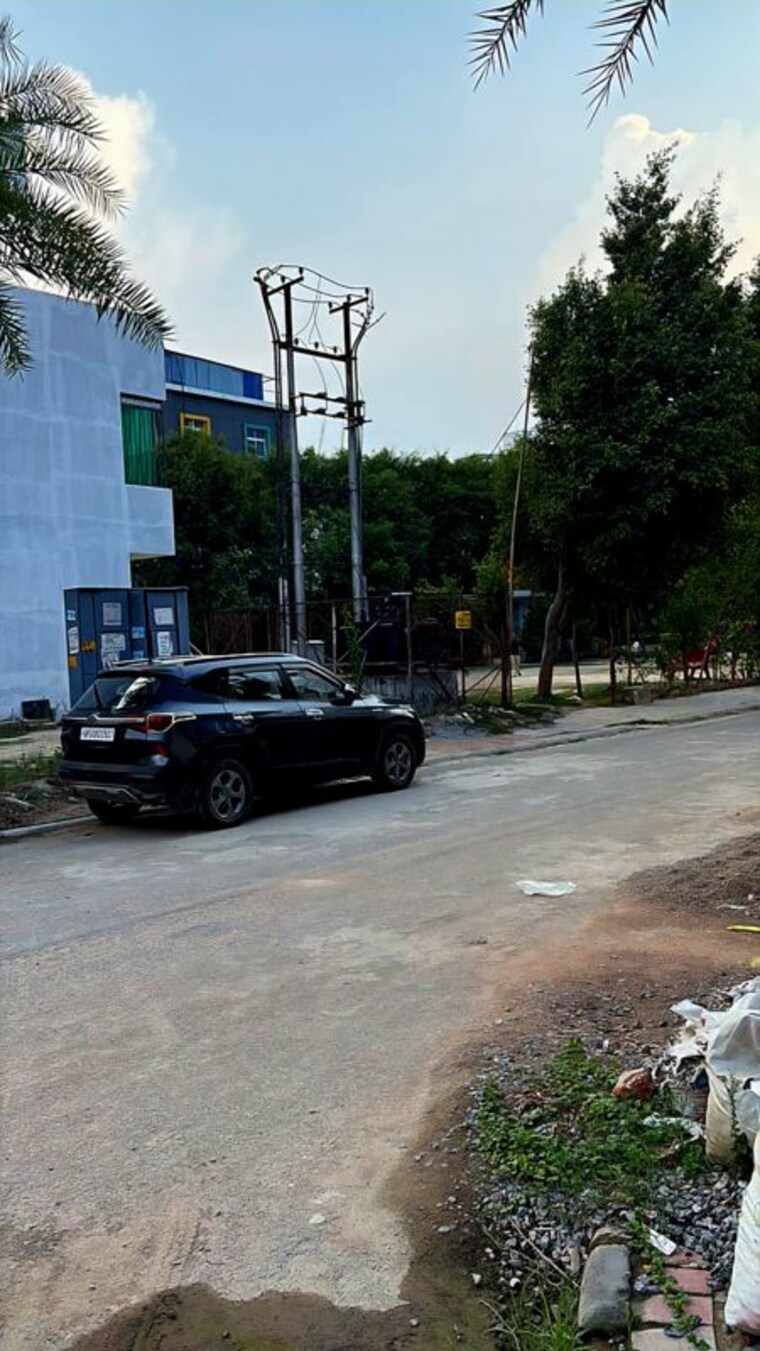 undefined, ngk-kahlon-garden-city  1955 Sq.Ft. Plot In Vrindavan Yojna Lucknow 10535210