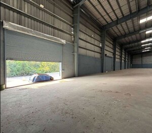Room in  Warehouse at Taloja – for Rent